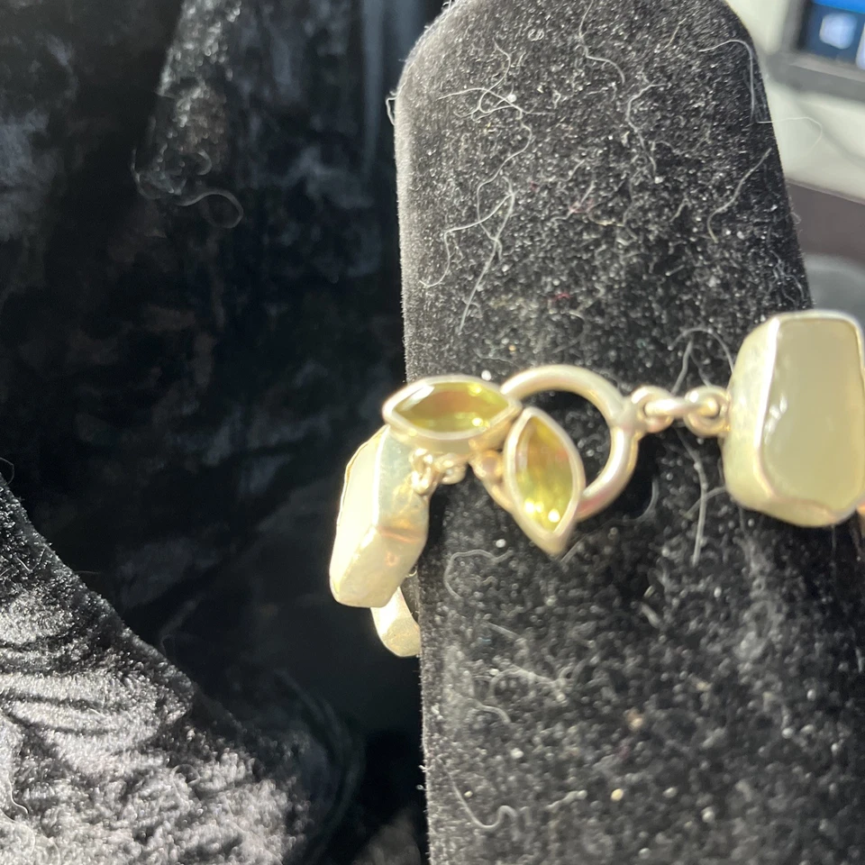 Vintage Echo of the Dreamer Sterling Silver Pearl Quartz Link Toggle Bracelet - Image 2 of 4