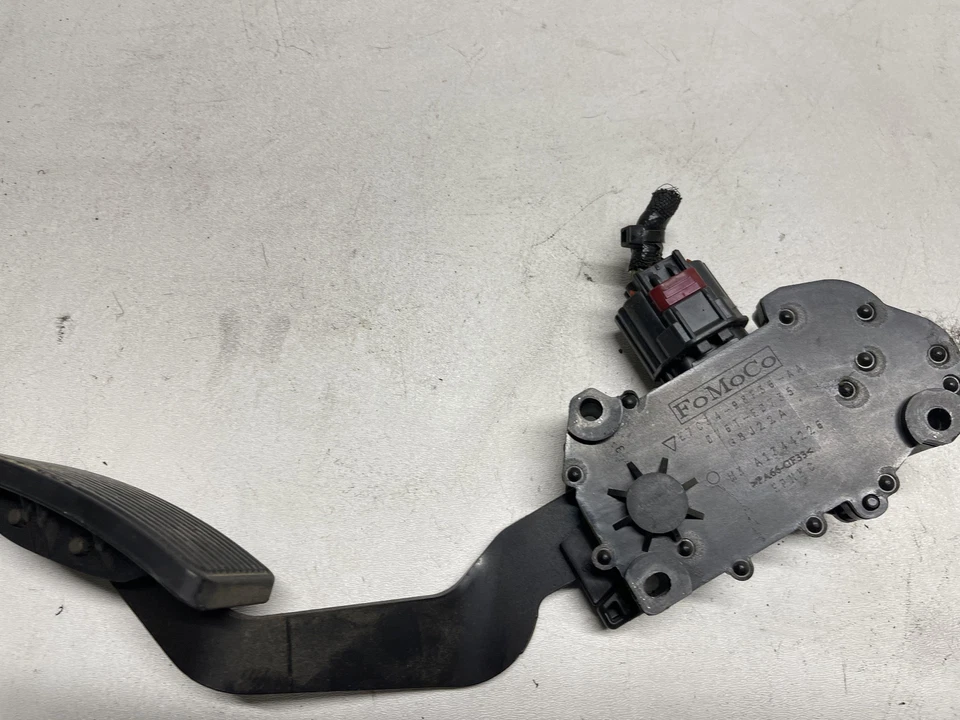 Ford F350 F250 2008-2010 6,4 diésel pedal de combustible 8C349F836 probado por OEM Foto 4 de 4