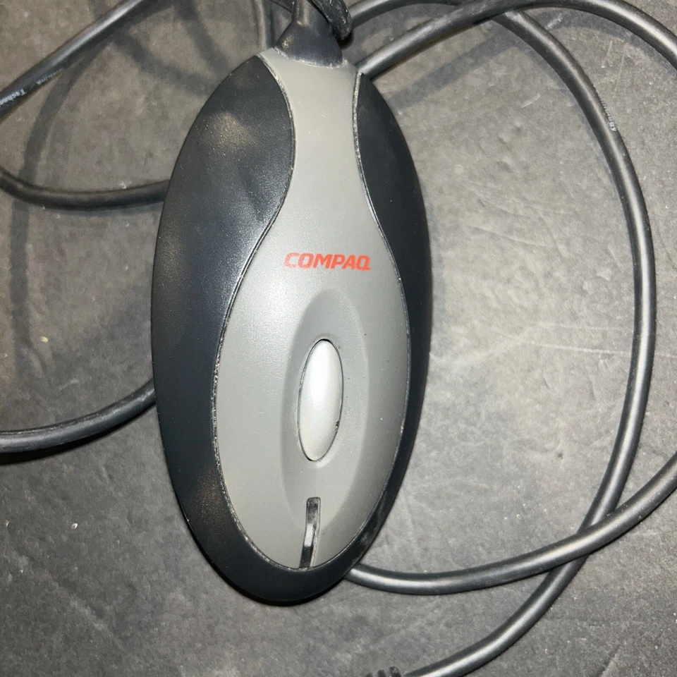 Vintage Compaq CPQ165KB Mouse - Image 2 of 3