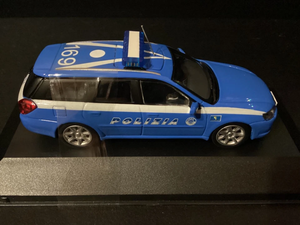 Subaru Legacy Wagon MkIV Type BP Italy Police 2003 Diecast Vehicle in scale 1/43 - Image 4 of 4