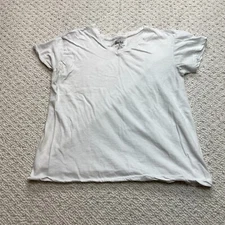 Jake & co Shirt Womens Large White Short Sleeve V Neck Basic Casual Top Ladies