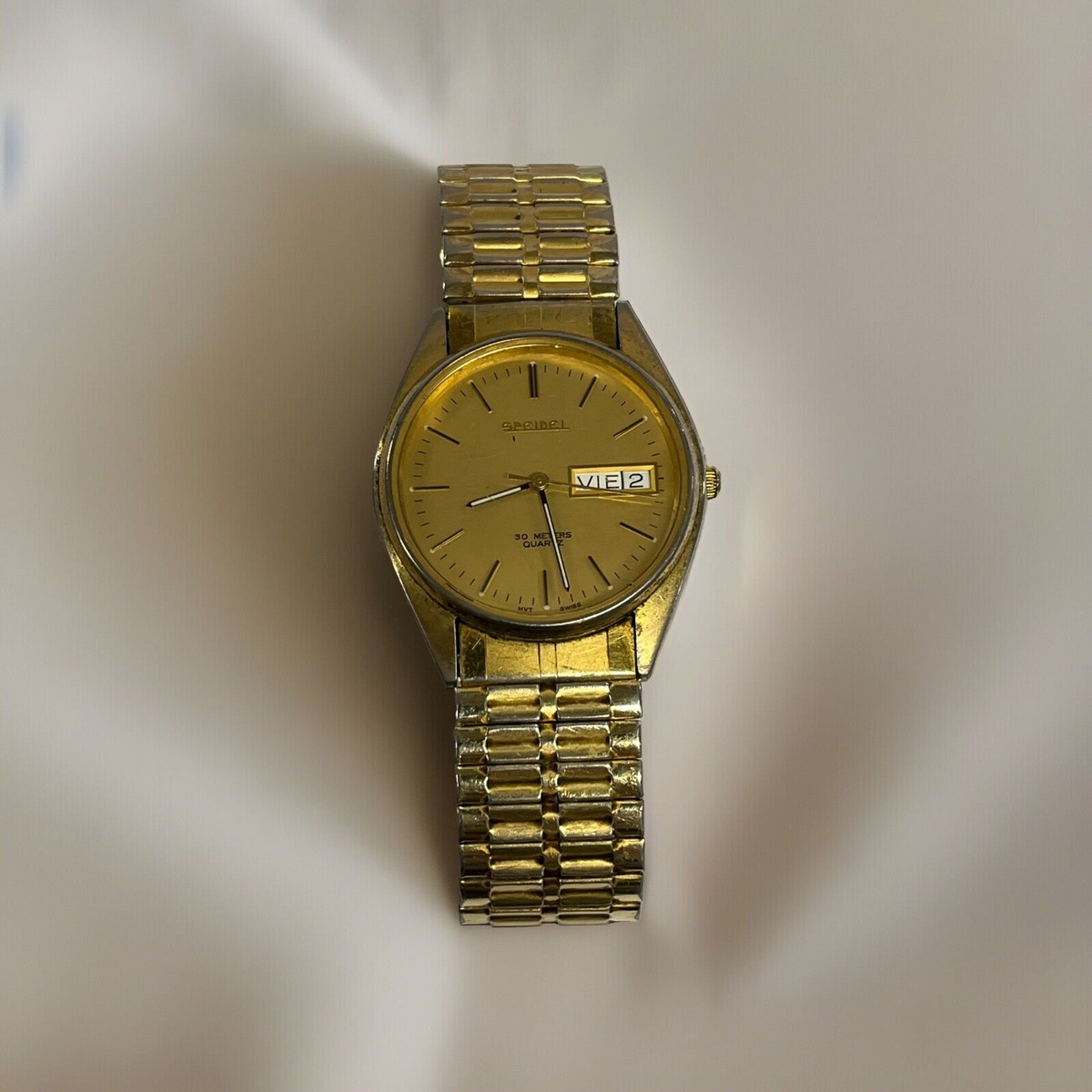 Vintage Speidel 30 Meters Quartz Stainless Steel Water Resistant Watch 7045