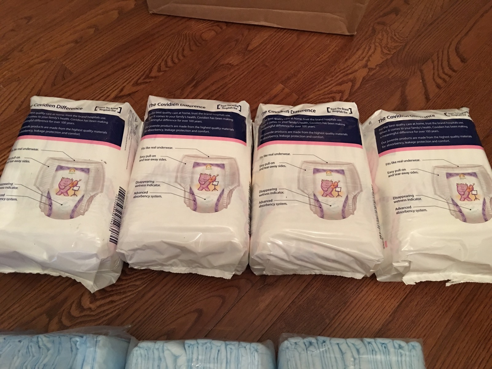 Lot of 4 Curity Training Pants Girls 4T5T]76 ct+3 pk Changing Pads New