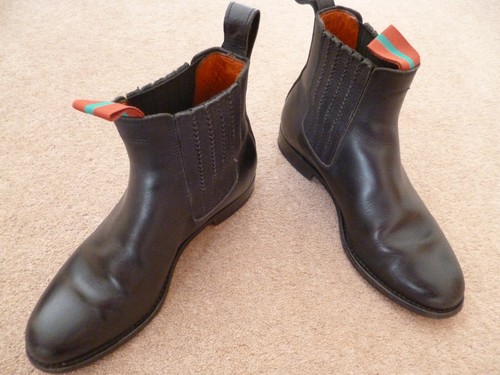 PENELOPE CHILVERS BLACK CHELSEA BOOTS 