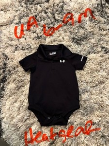 Boys Under armour bodysuit size 6-9 months black short sleeve w/collar heatgear 