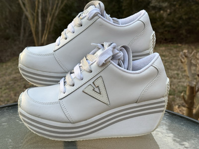 Vintage Volatile Y2K White Grey Striped Platform Women’s Size 10 Chunky  Sneaker