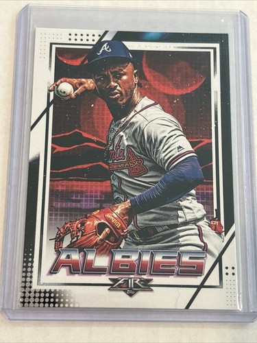 2020 Topps Fire Ozzie Albies Atlanta Braves Base Card #39