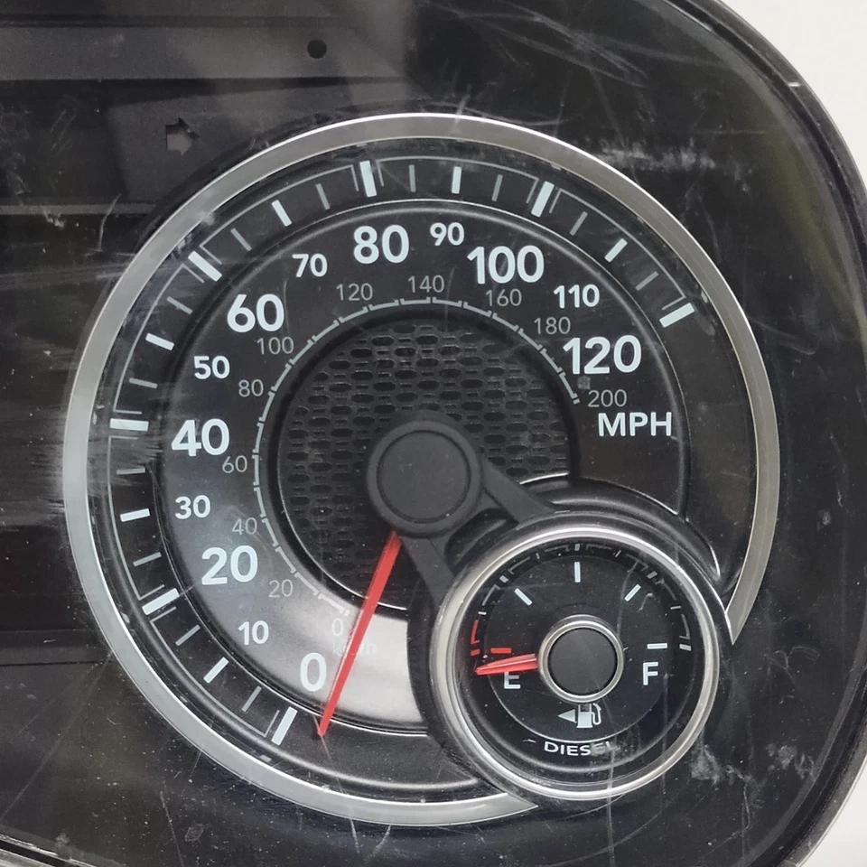 Ram 2500 3500 2024 diésel velocímetro cuadro de instrumentos indicadores millas desconocidas Foto 4 de 4