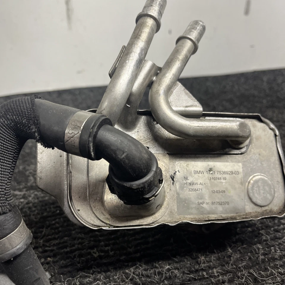 ☑️ 07-13 BMW E82 E88 E90 E91 E92 135I 335 REFRIGERADOR DE ÓLEO TROCADOR DE CALOR DE TRANSMISSÃO - Imagem 3 de 4