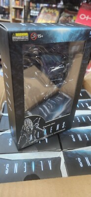 Hiya Toys Figurine Aliens : Crouching Alien Warrior Échelle 1:18, Multicolore
