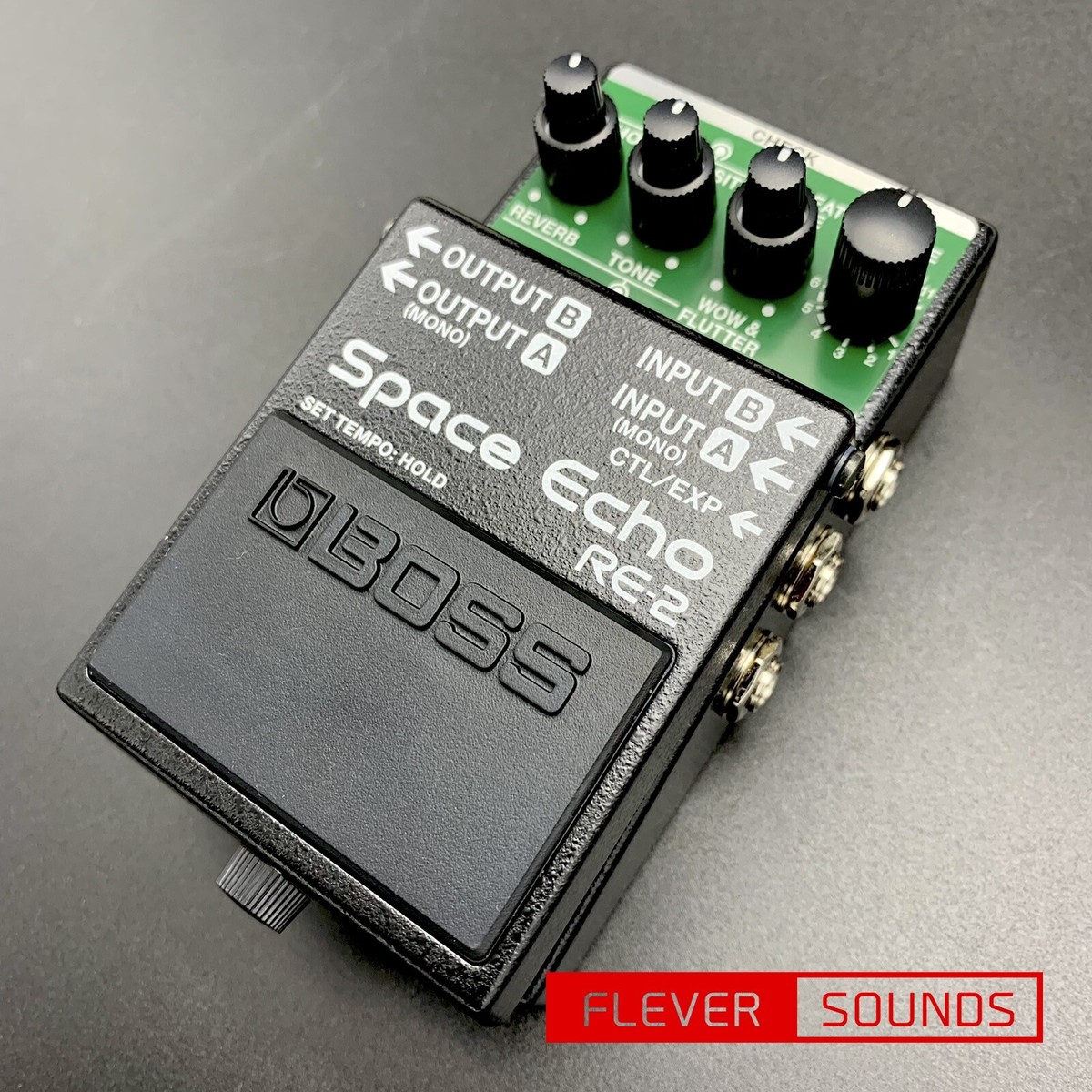 Boss RE-2 Space Echo Guitar Effects Pedal Echo Delay Reverb