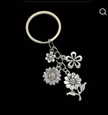 Elegant Floral Sunflower Keychain Purse Bag Backpack Charm Silver