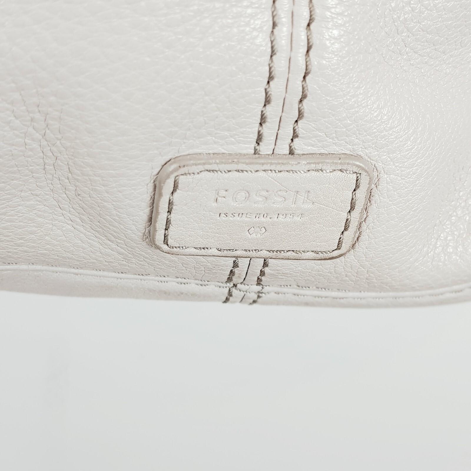 FOSSIL Womens Karli Striped Pebble Leather Crossbody Hobo Bag / Handbag