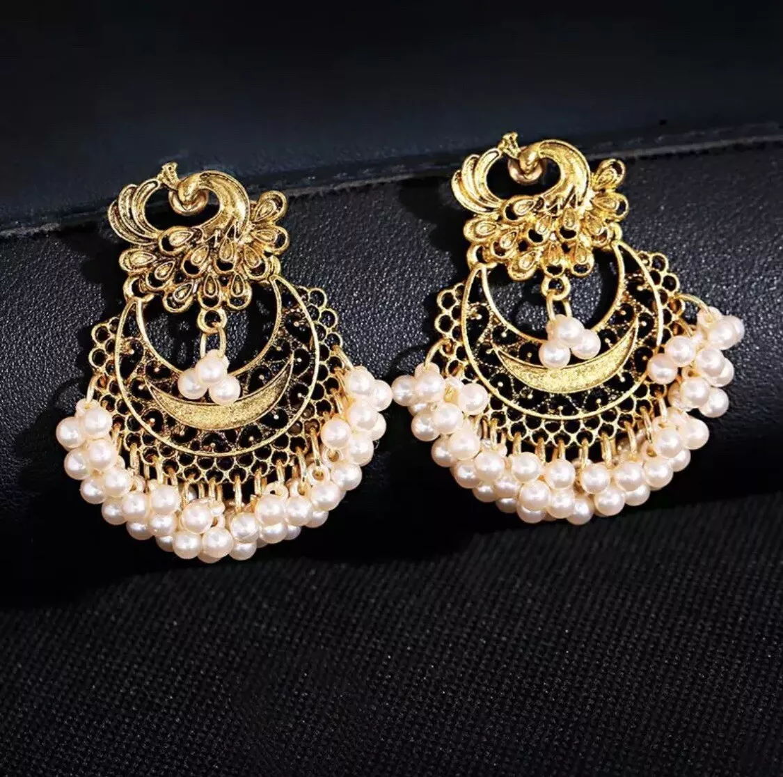 Stylish gold earrings design sale