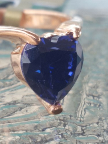 Tanzanite Labcreated Heart Cut Ring 10kt Solid Rose Gold - Picture 5 of 12