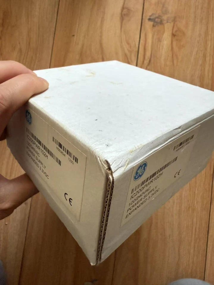 BRAND NEW GE fanuc versamax ic200pwr102 power supply - Image 3 of 3