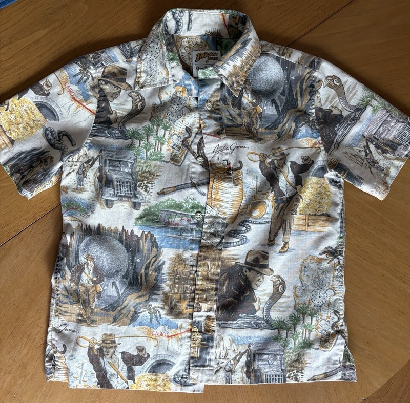 Reyn Spooner Indiana Jones Youth M Short Sleeve Button-Up Shirt Multicolor