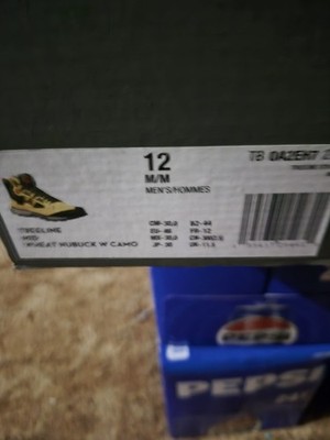 Timberland Hicking Boots Never Worn Never Tryed On They Have Just Sit In Box 