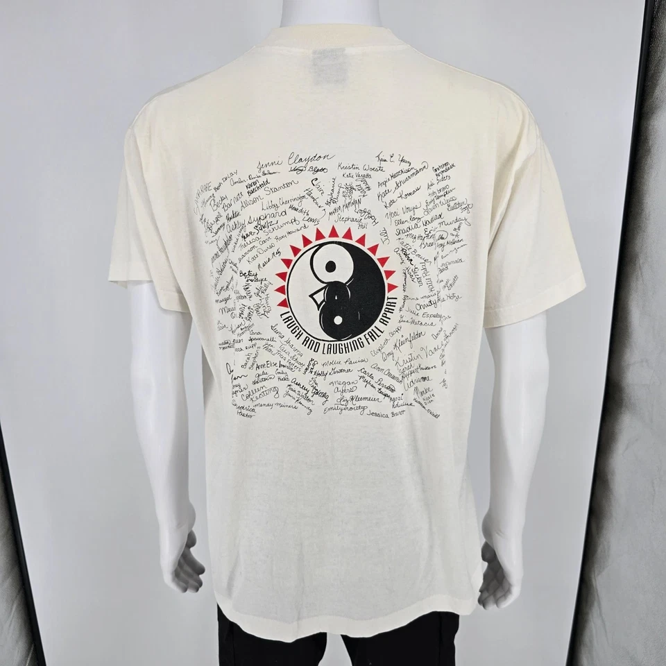 Camiseta vintage 1998 St. Ursula Academy Cincinnati Ohio "Clase of 98" (XL) Foto 3 de 4