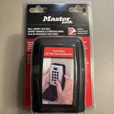 Master Lock 5423D Wall Mount Lock Box Push button Black Holds 5 Keys & Cards NEW