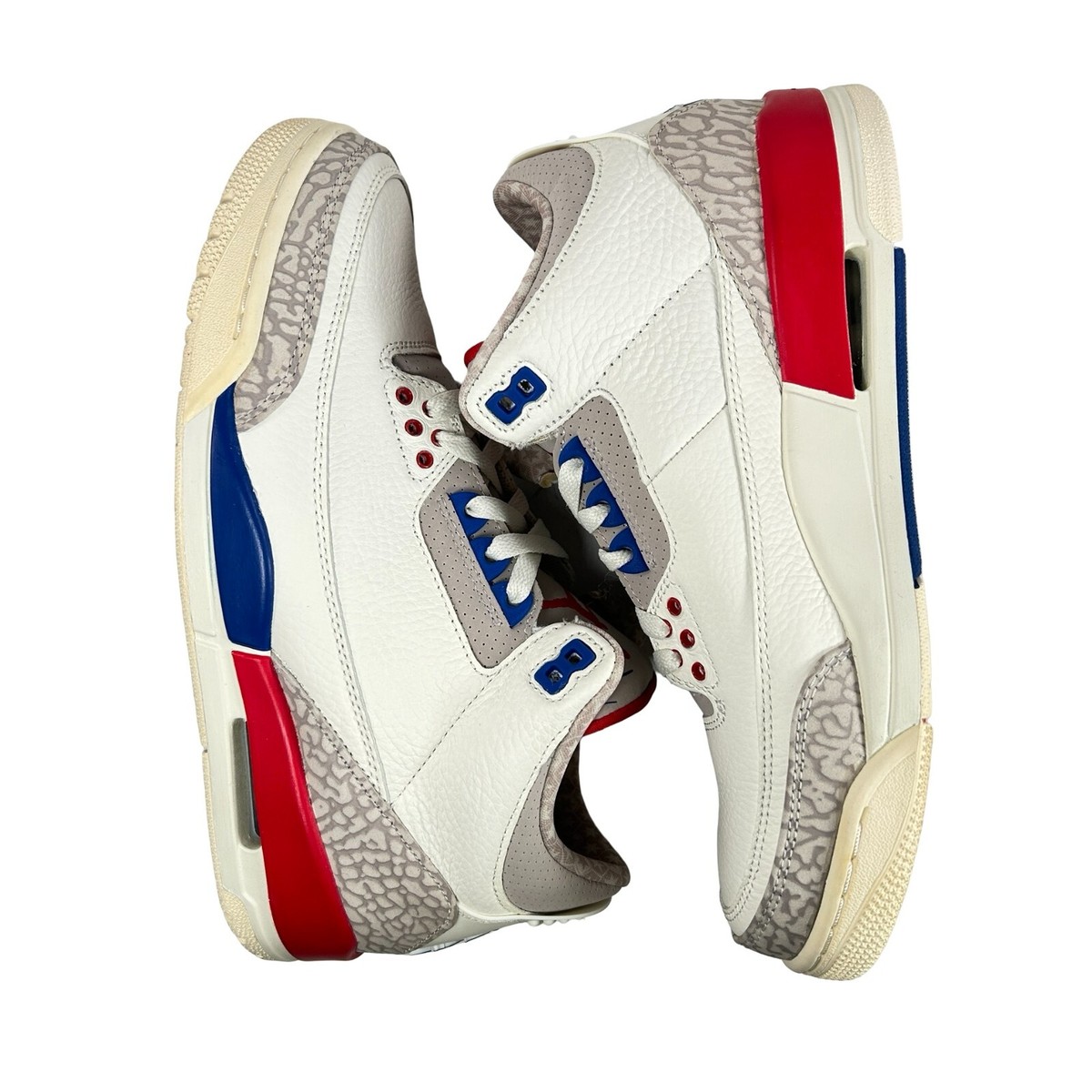 Air Jordan 3 レトロ ／ インターナショナルフライト Air Jordan 3 Retro International Flight Sneaker Red 136064-140
