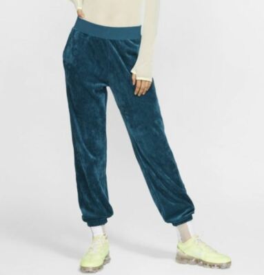 women's nike straight leg sweatpants