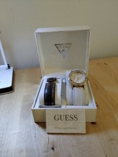 Guess Waterproof U11636L1 Water Resistant Leather Band Watch Mov't Japan