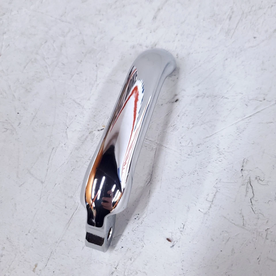 Хромированный передний кронштейн для подножки Harley-Davidson CVO Road Glide 09-11 51697-09 - Изображение 4 из 4