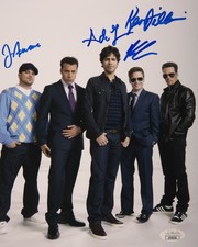 Adrian Grenier, Connolly, Ferrara & Kevin Dillon Signed 8x10 Entourage 1 JSA