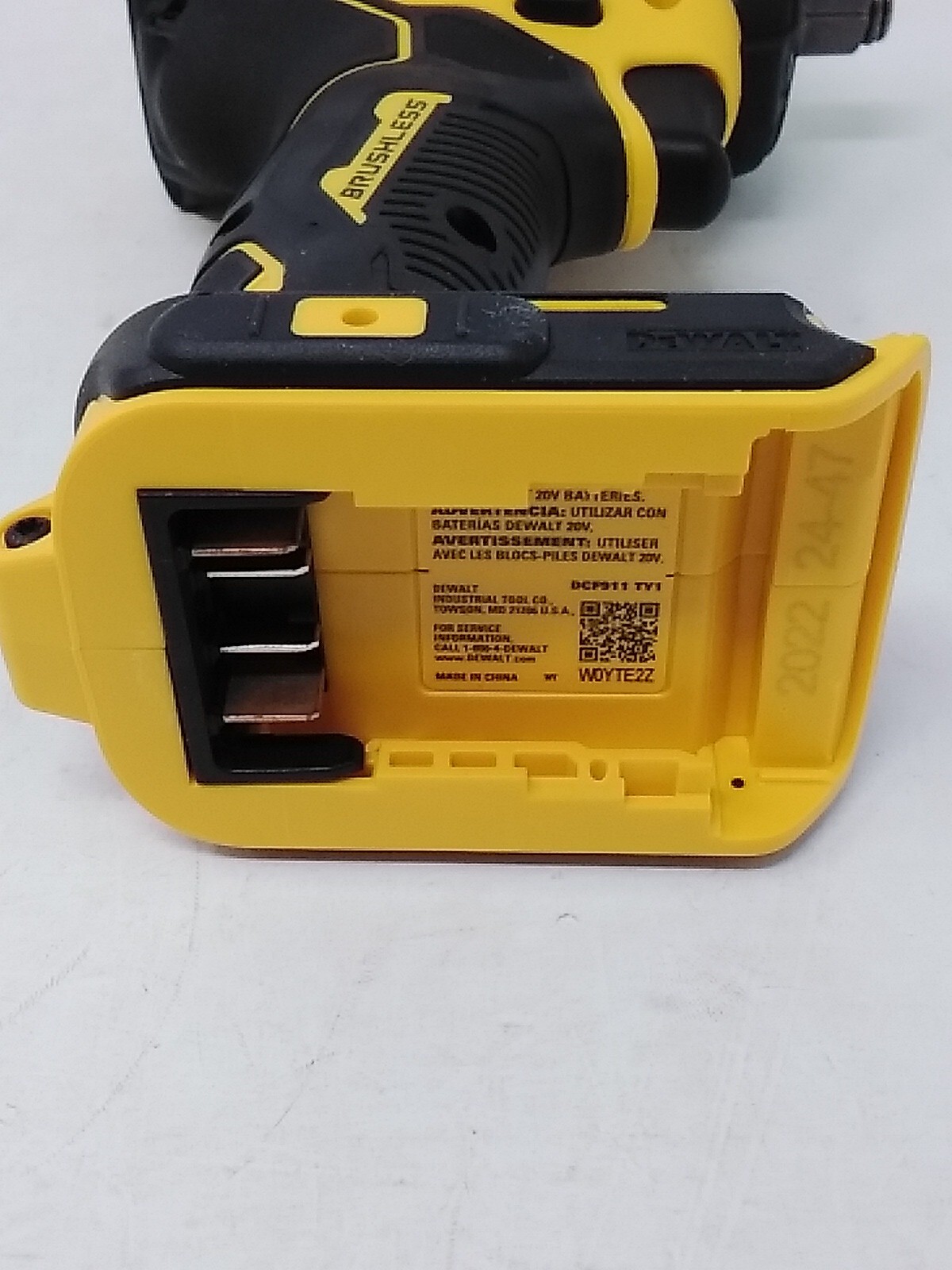 Dewalt DCF911 20V Volt MAX 1/2" Cordless Impact Wrench Kit 2AH Battery & Charger