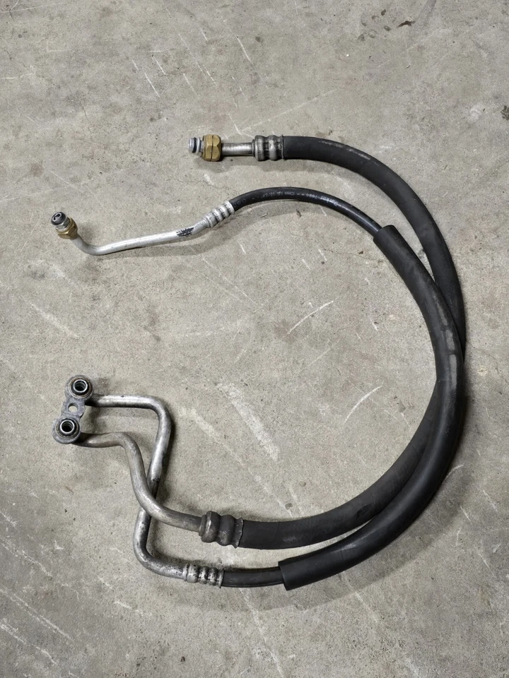 2003 GMC Sonoma 4.3 A/C Line Hoses Air Conditioning OEM - Image 2 of 2