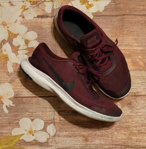 Nike flex best sale burgundy