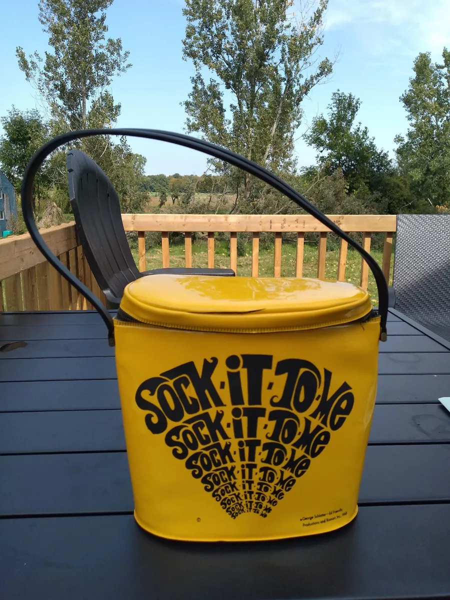 Lunch box purse deals