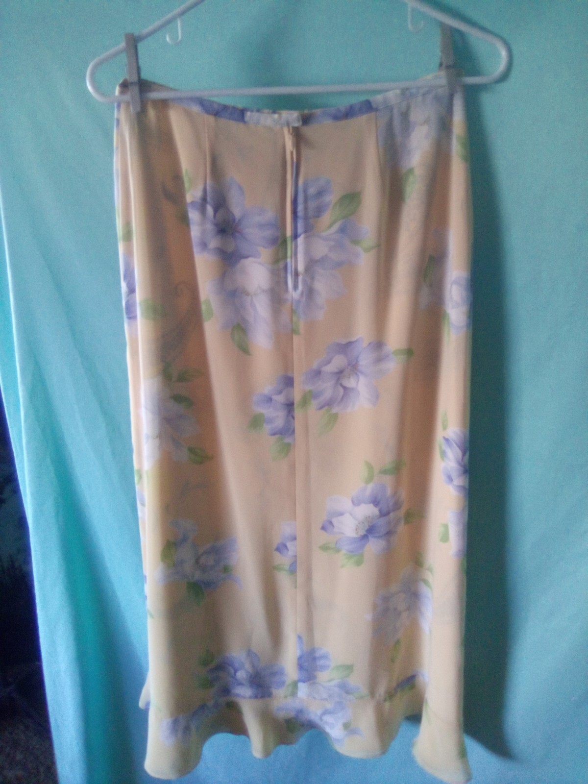 Women's Skirt, Reverseable/ Two Patterns, Floral/… - image 3