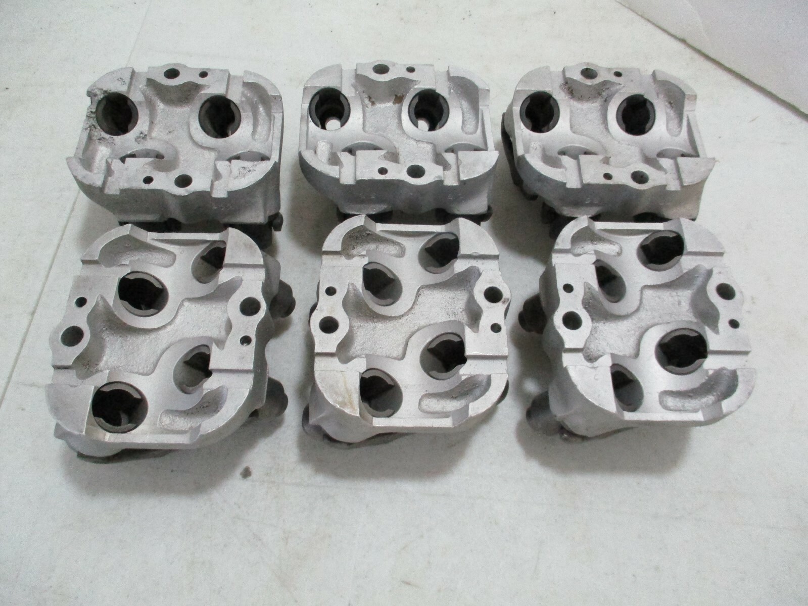 Rolls-Royce Phantom III cam followers blocks set of 6 (1936 - 1938) V-12 engine