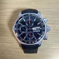 EBEL 1911 Discovery E9750L62 Day-Date Chronograph Automatik Herrenuhr Schwarz