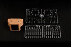 HobbyBoss 85502 M1070 1/35 Scale Truck HET M1000 Semi-Trailer Plastic Car Kit — photo 2