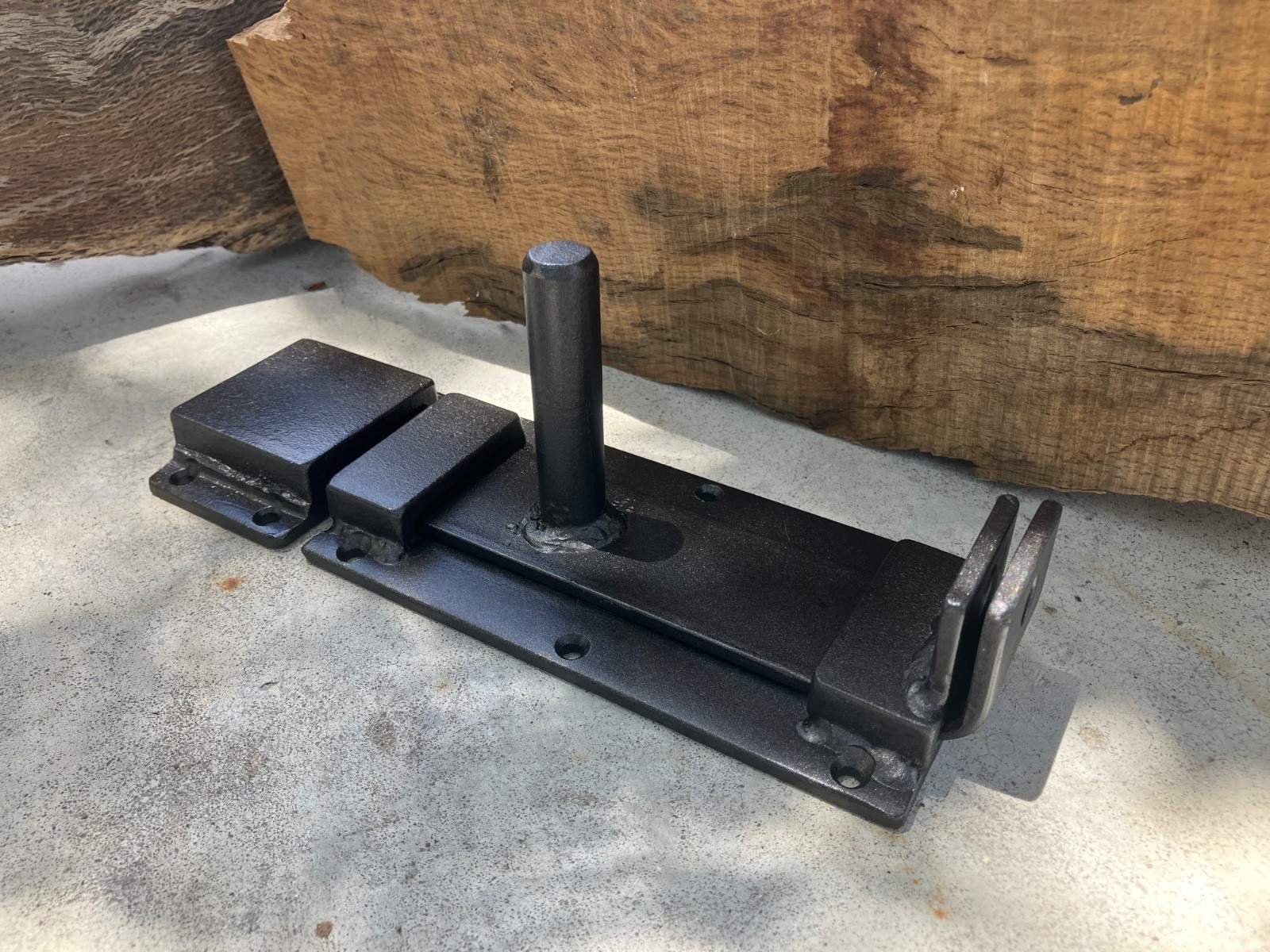 Heavy Duty 8" Sliding Latch Gate Bolt Lock Shed Barn Farm Ranch Made in America