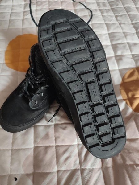 Men Globe Boots Black Nubuck 44.5