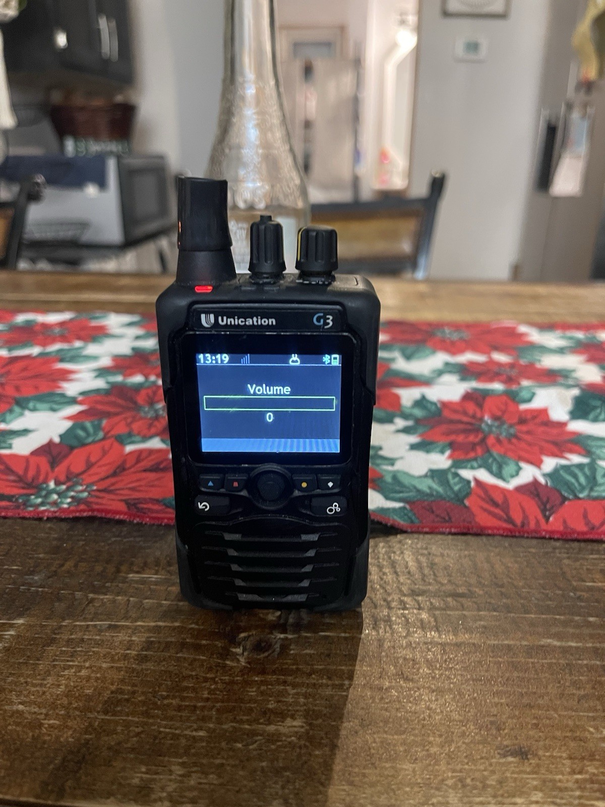 Unication G3 UHF Split D P25 VHF/450-520 Pager