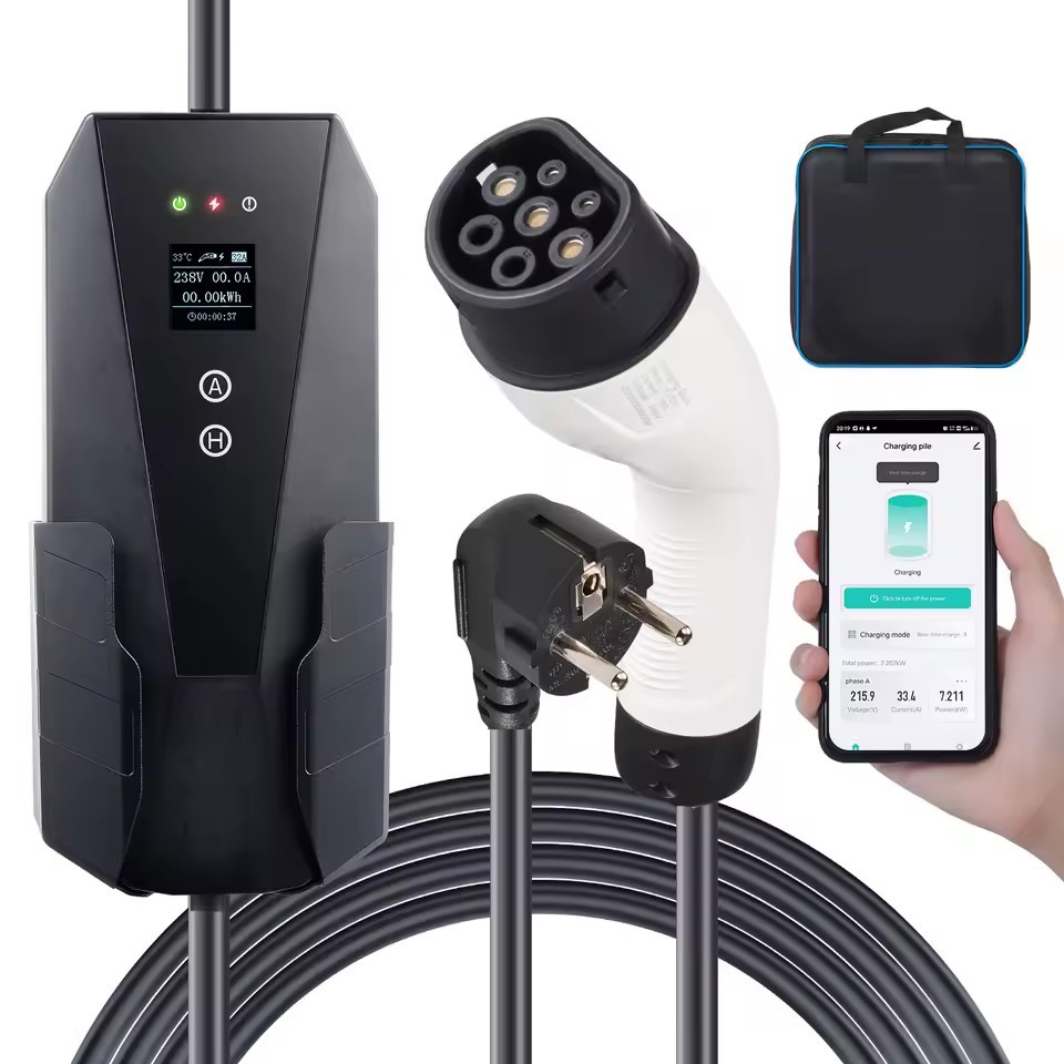Chargeur EV portable Type 2 résistant à la pluie pour charger sa voiture dehors