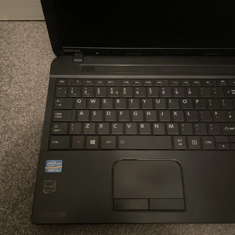 15.6INCH Toshiba Satellite PRO C50-A-1E6 Intel Core I3 8TH 128Gb - Image 2 of 4