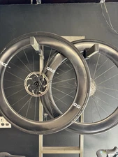 ENVE Foundation 65 SRAM Red 11 Speed / 160 rotors / Pro One tubeless 25m tires 