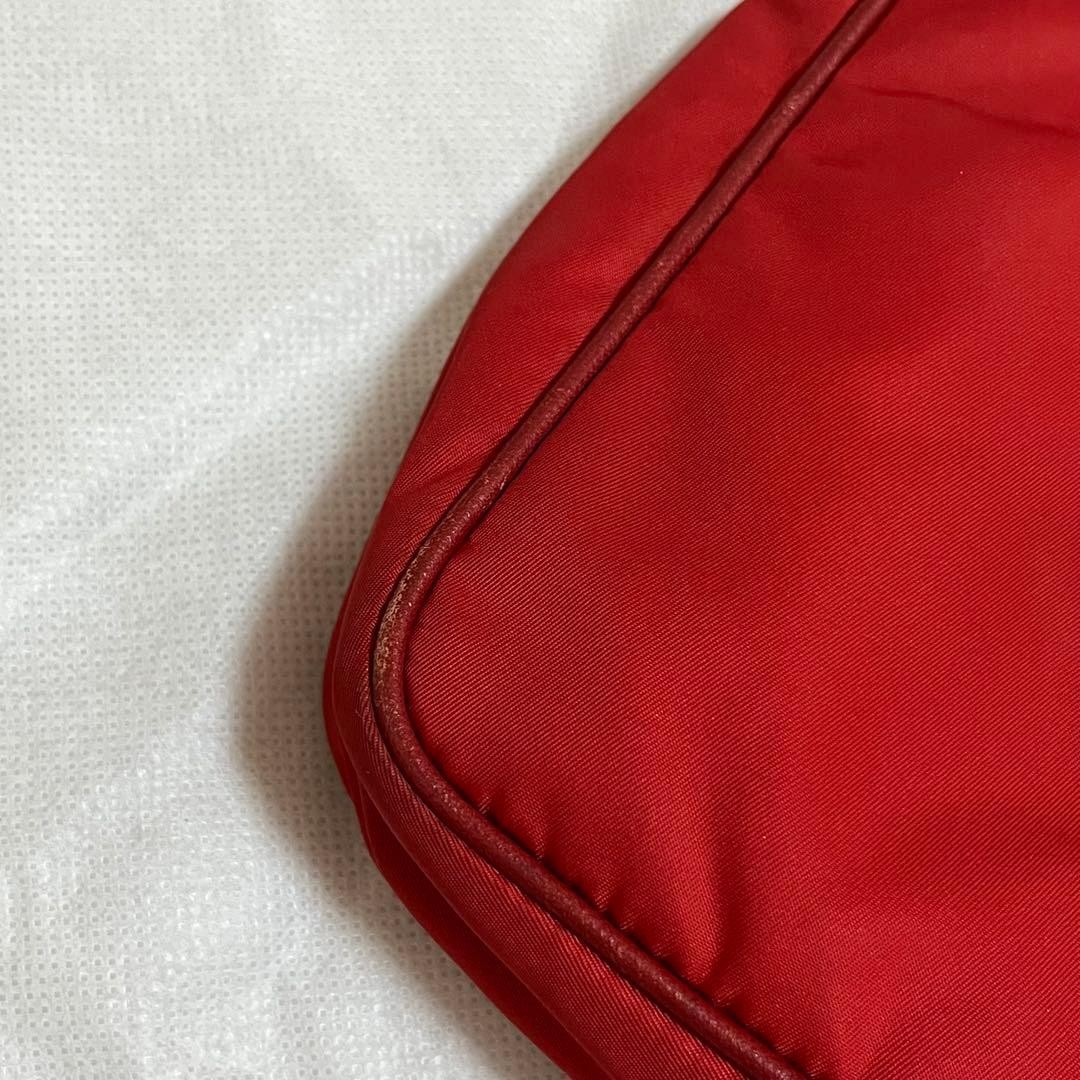 PRADA Red Shoulder Bag thumbnail 10