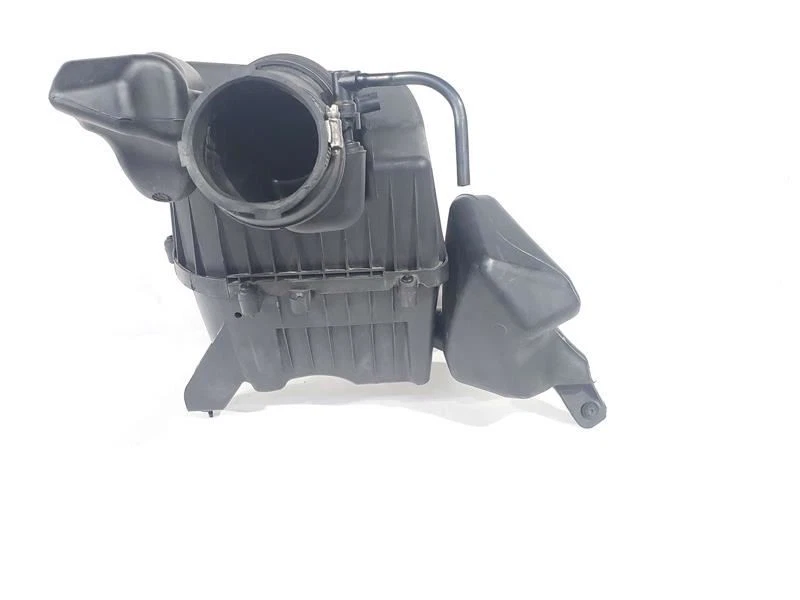 Completo con Tubos y Medidor Caja Filtro Aire OEM 09 10 11 Chevrolet Traverse  Foto 3 de 4