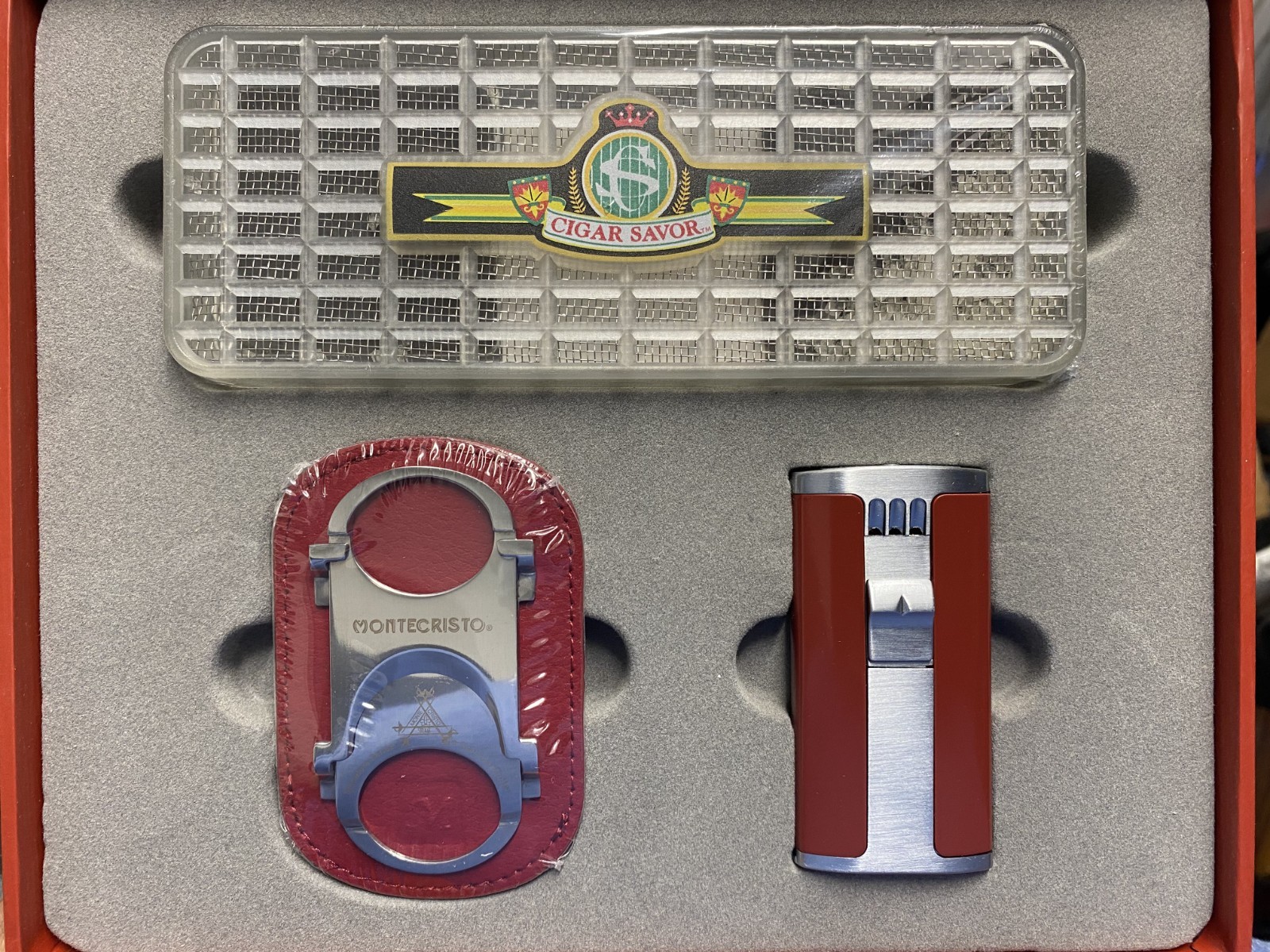 Cutter Humi-brik Montecristo