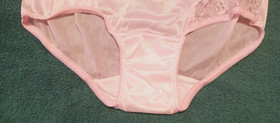 INTIMATE FASHIONS by TERI VINTAGE PANTIES sz 6 PINK w-BOW n OPEN LACE #A1-21