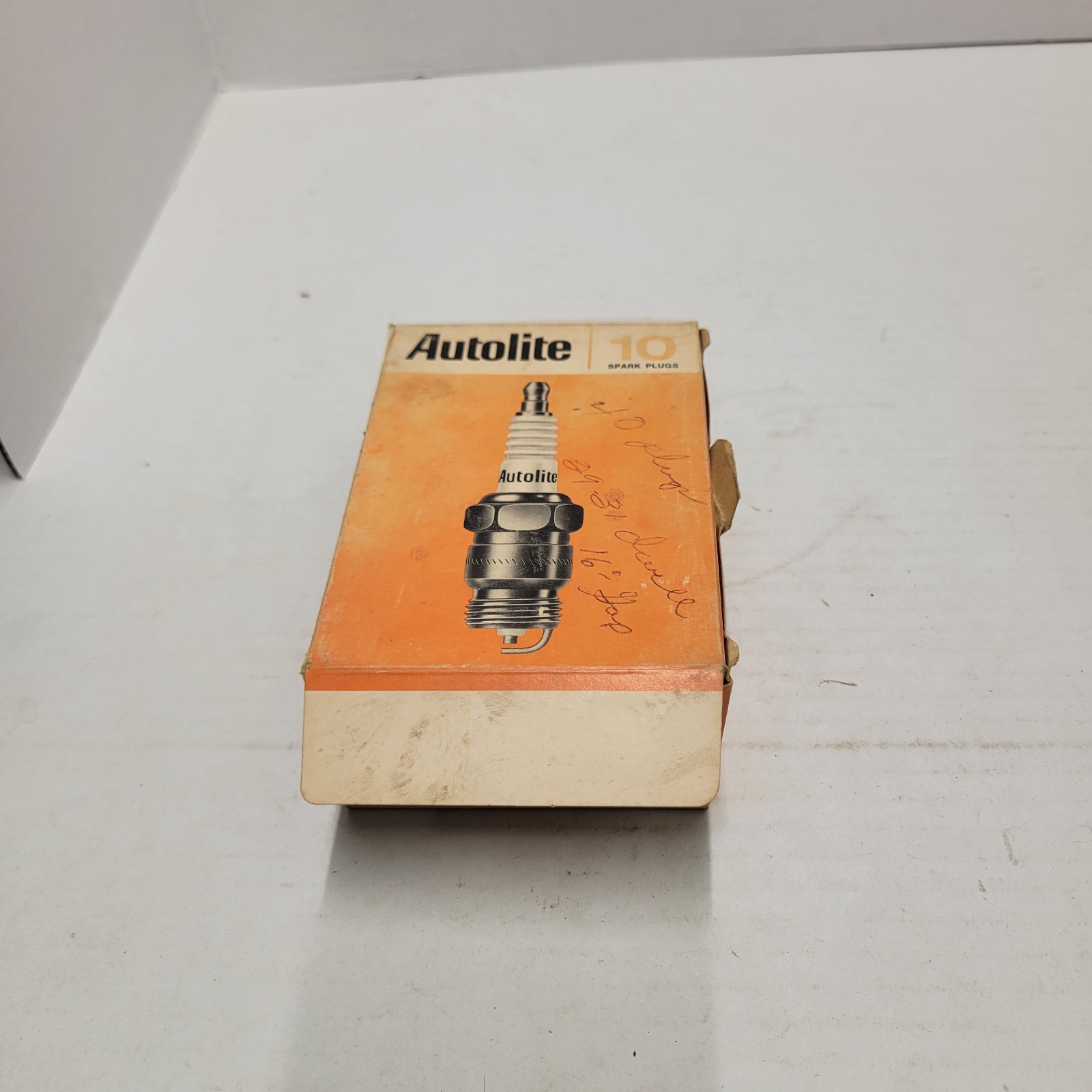 Autolite 106 Spark Plugs Pack of 6 Brand New In Box
