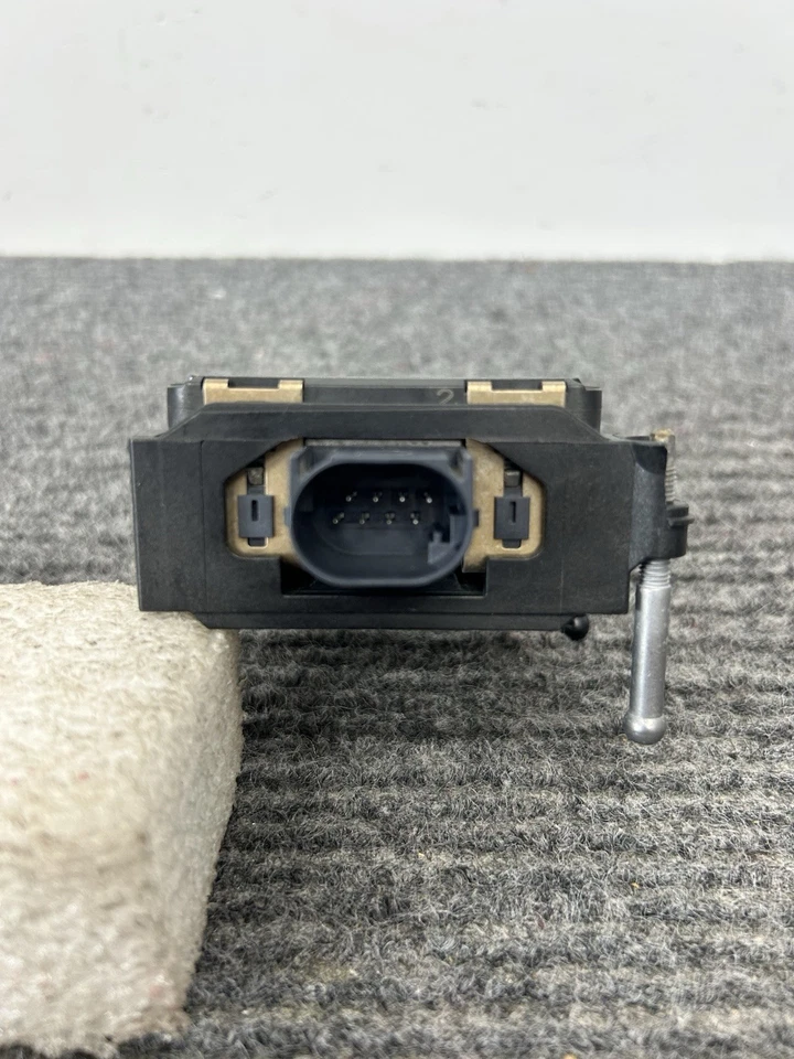 OEM 2020-2022 Honda CR-V Hybrid Cruise Control Radar Distance Sensor 36801TPGA02 - Image 2 of 4