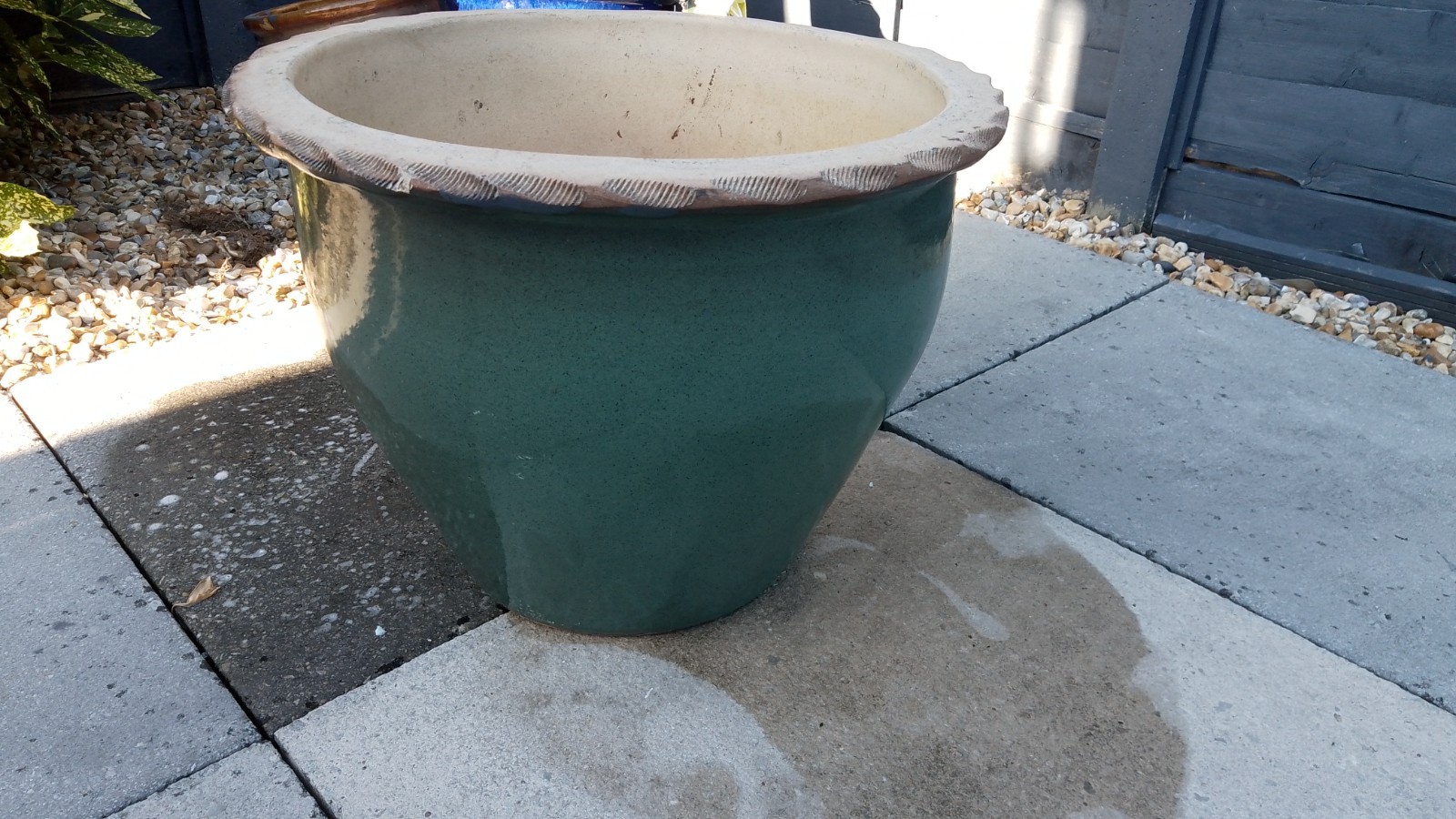 Picture 1 of 8